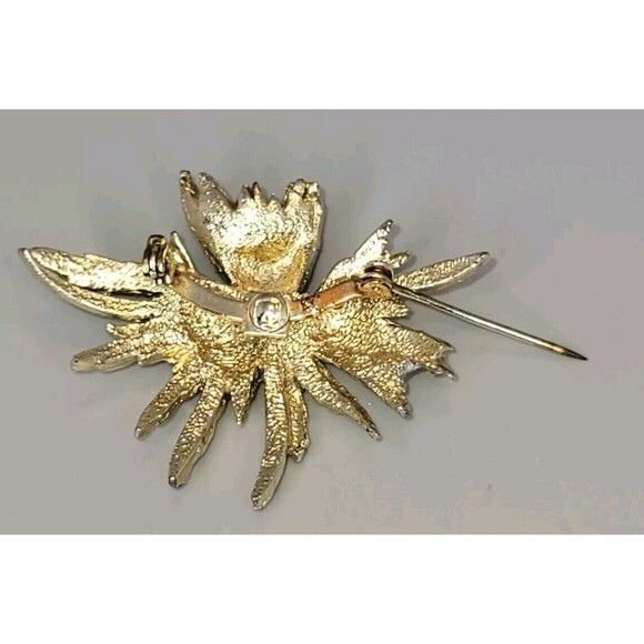 Vtg Gold Tone Leafy Orchid Flower Brooch Pin Faux Pearl Center Textured Classy - Picture 3 of 3
